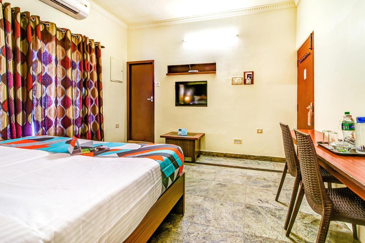 צ'נאי Fabexpress Nestlay Rooms - 100M From Velammal Hall, Moggappair מראה חיצוני תמונה